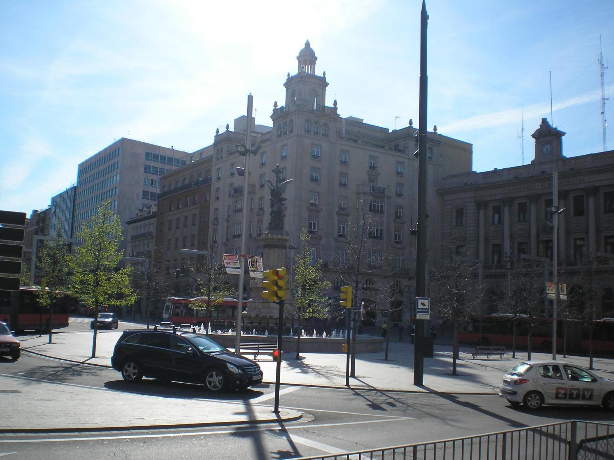 Apartamentos Plaza Espana Deluxe Zaragoza Exteriér fotografie