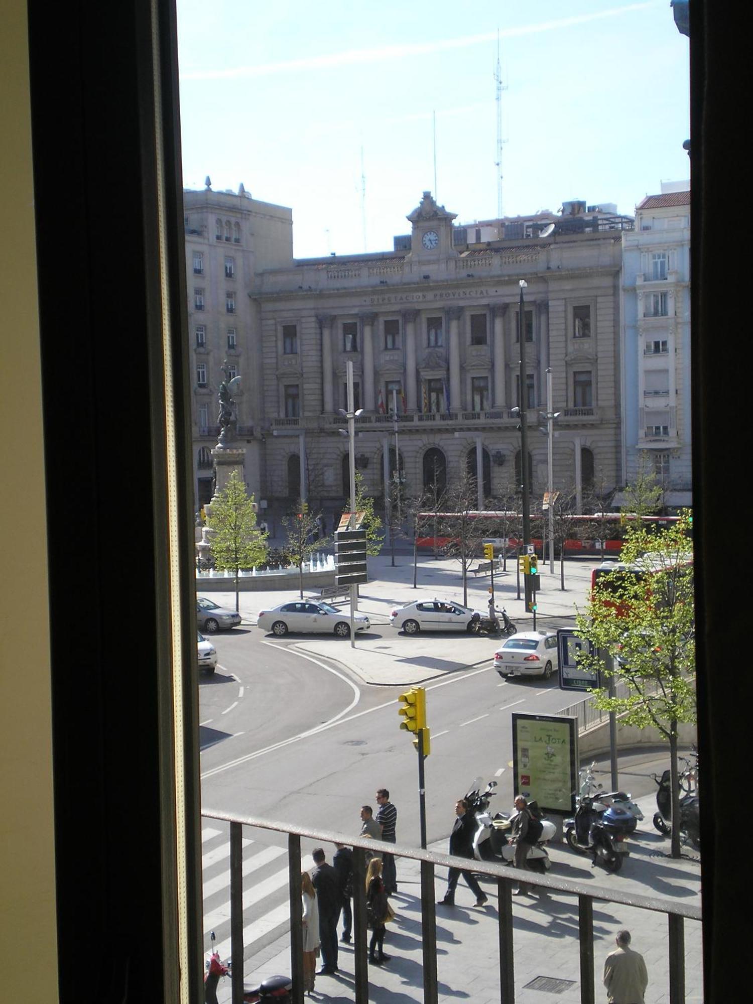 Apartamentos Plaza Espana Deluxe Zaragoza Exteriér fotografie